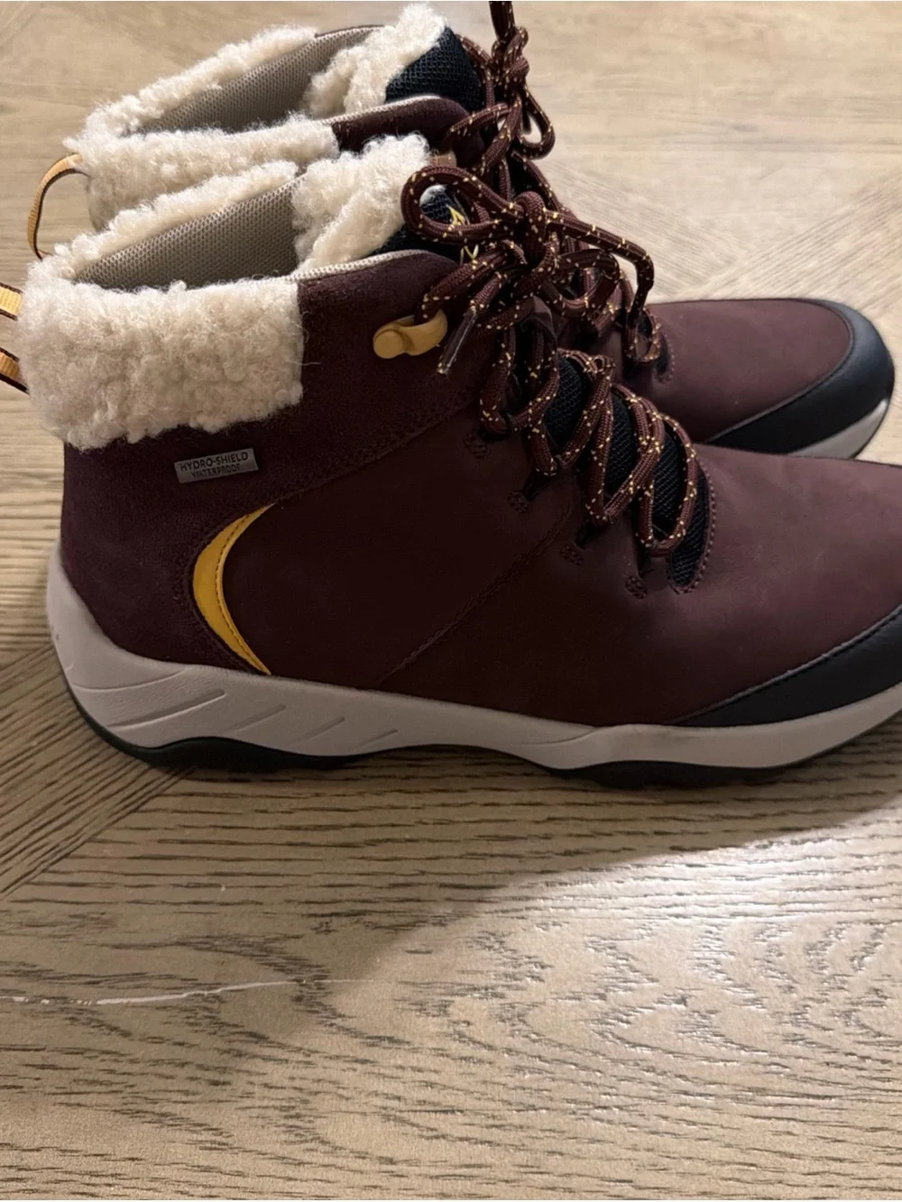 Rockport Women's XCS Spruce Peak Waterproof Hiker Boot 10